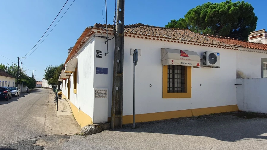 Loja para Venda em Golegã Foto 13