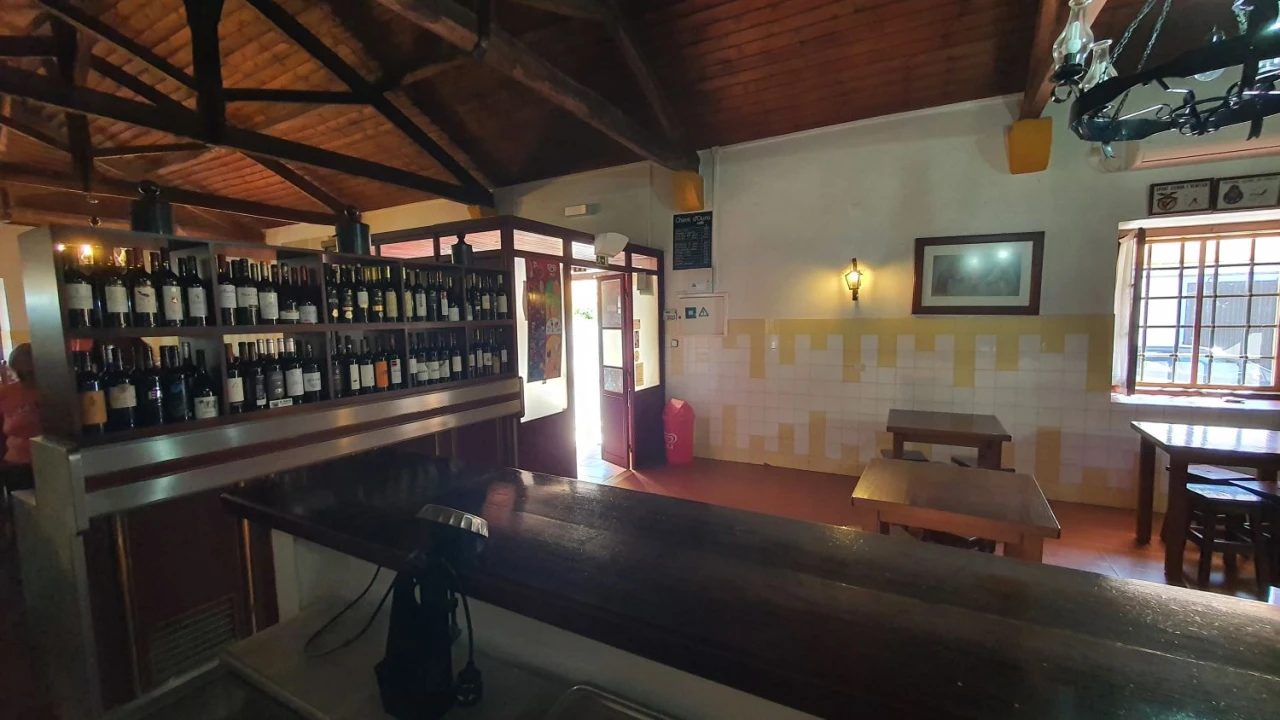 Loja para Venda em Golegã Foto 18