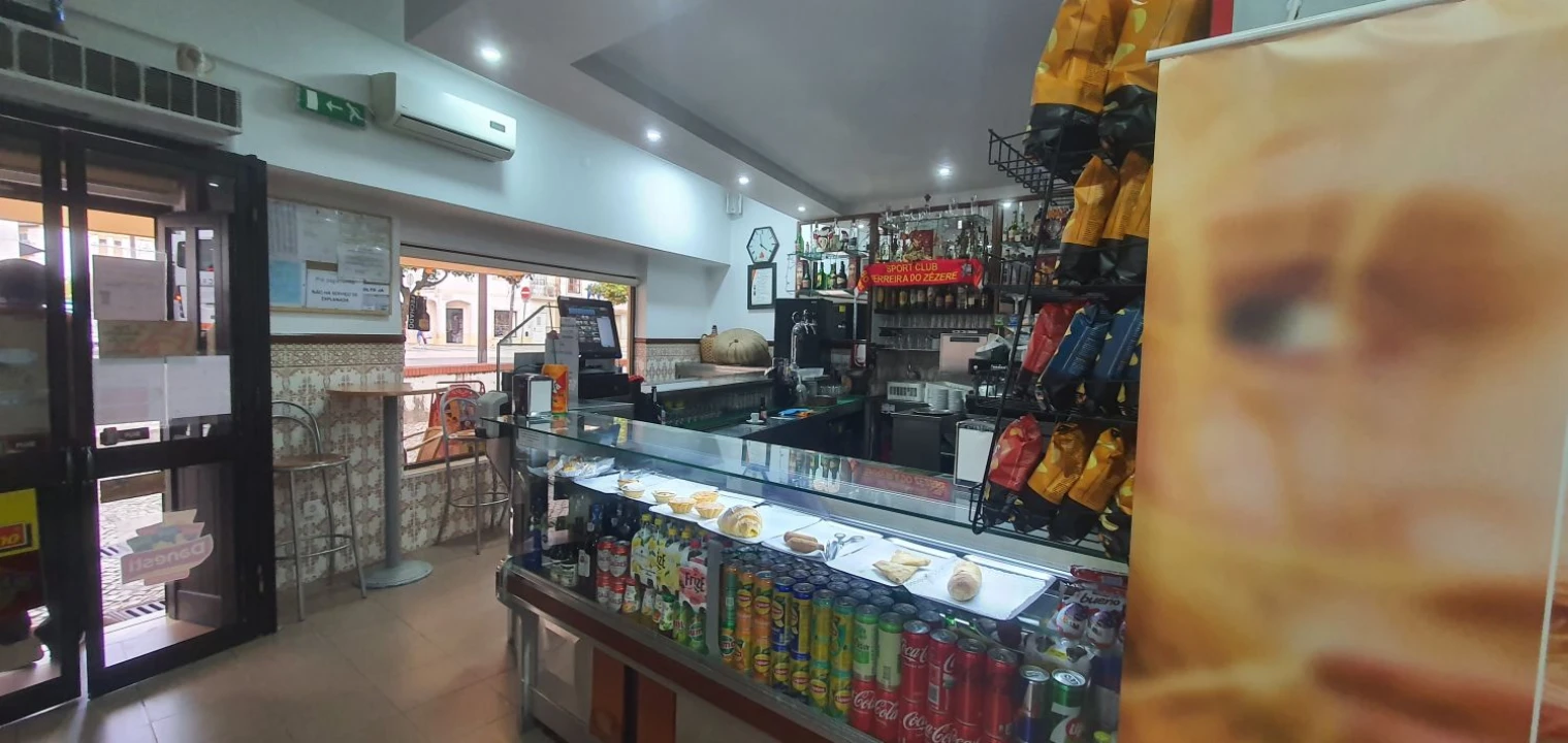 Loja para Venda em Ferreira do Zezere Foto 18