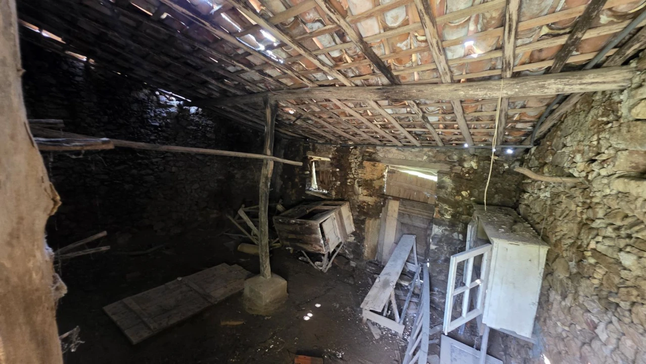 Moradia T2 para Venda em Areias e Pias Foto 32