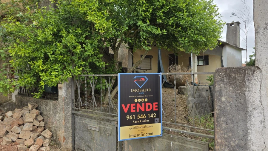 Moradia T2 para Venda em Areias e Pias Foto 39