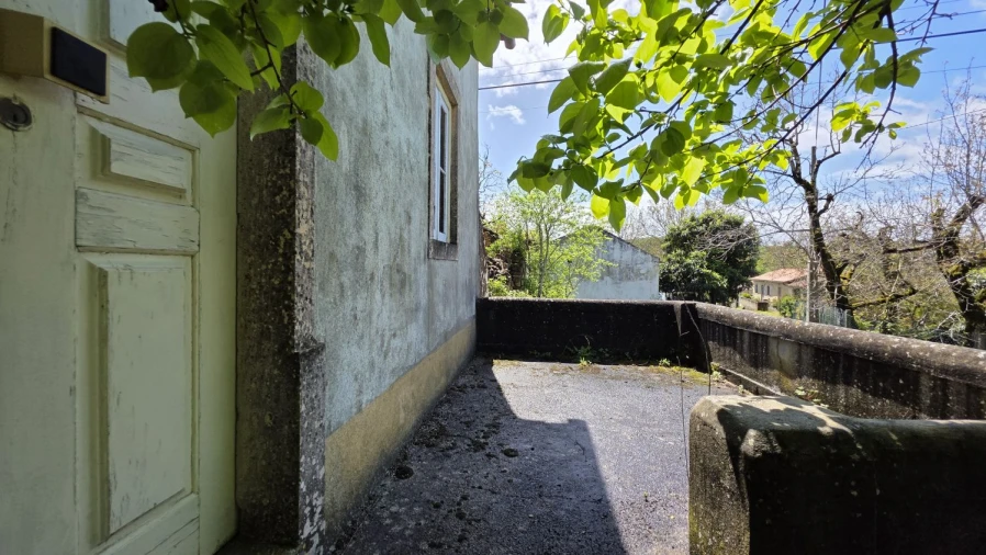 Moradia T2 para Venda em Chãos Foto 53