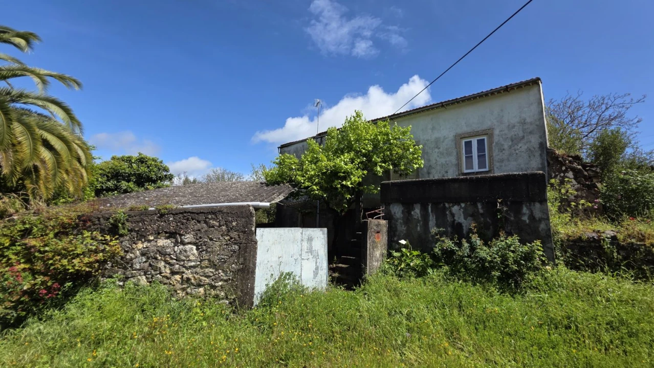 Moradia T2 para Venda em Chãos Foto 30