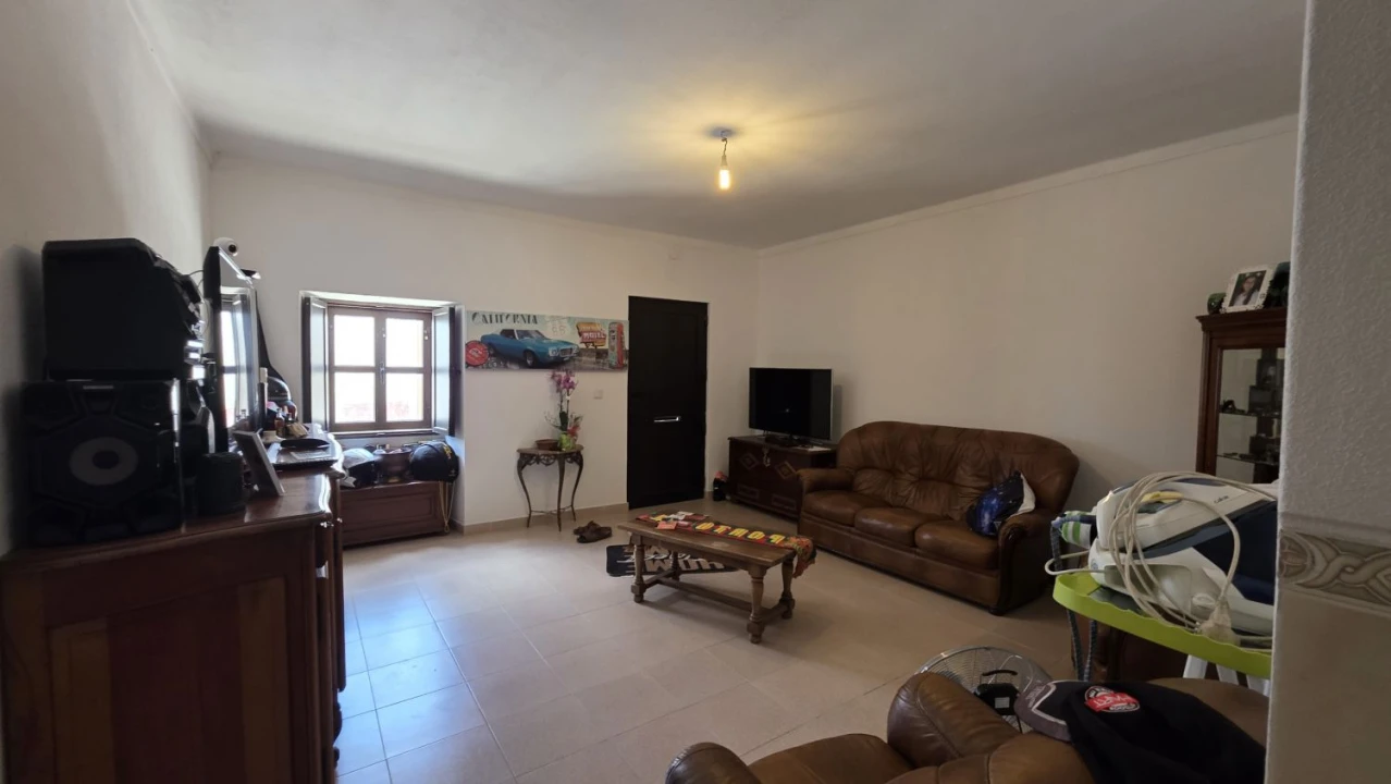 Moradia T2 para Venda em Aguas Belas Foto 11