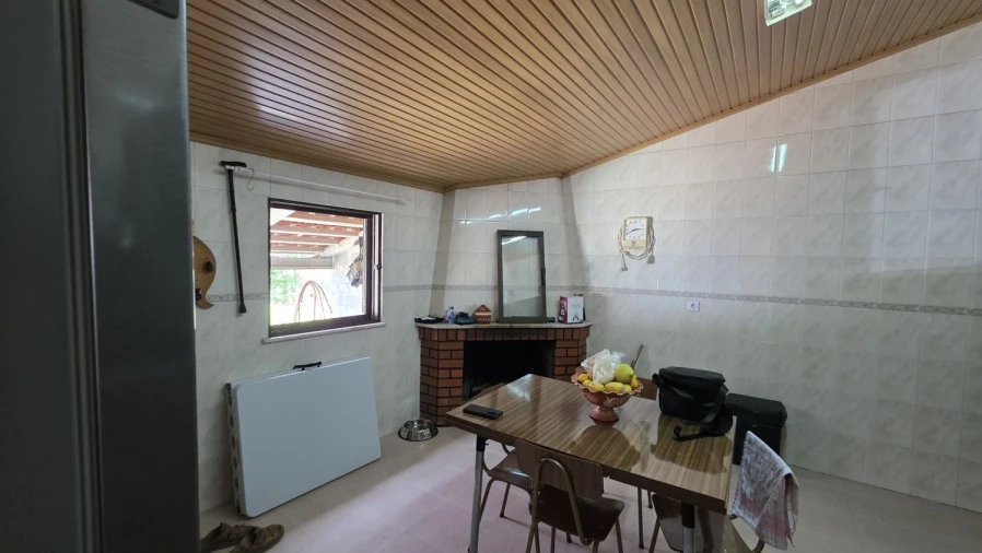 Moradia T2 para Venda em Aguas Belas Foto 36