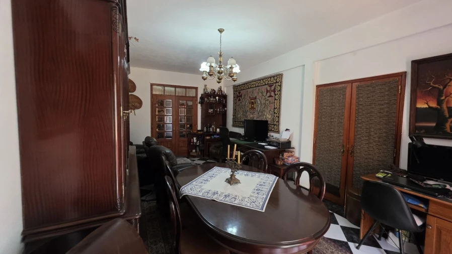 Moradia T7 para Venda em Serra e Junceira Foto 20