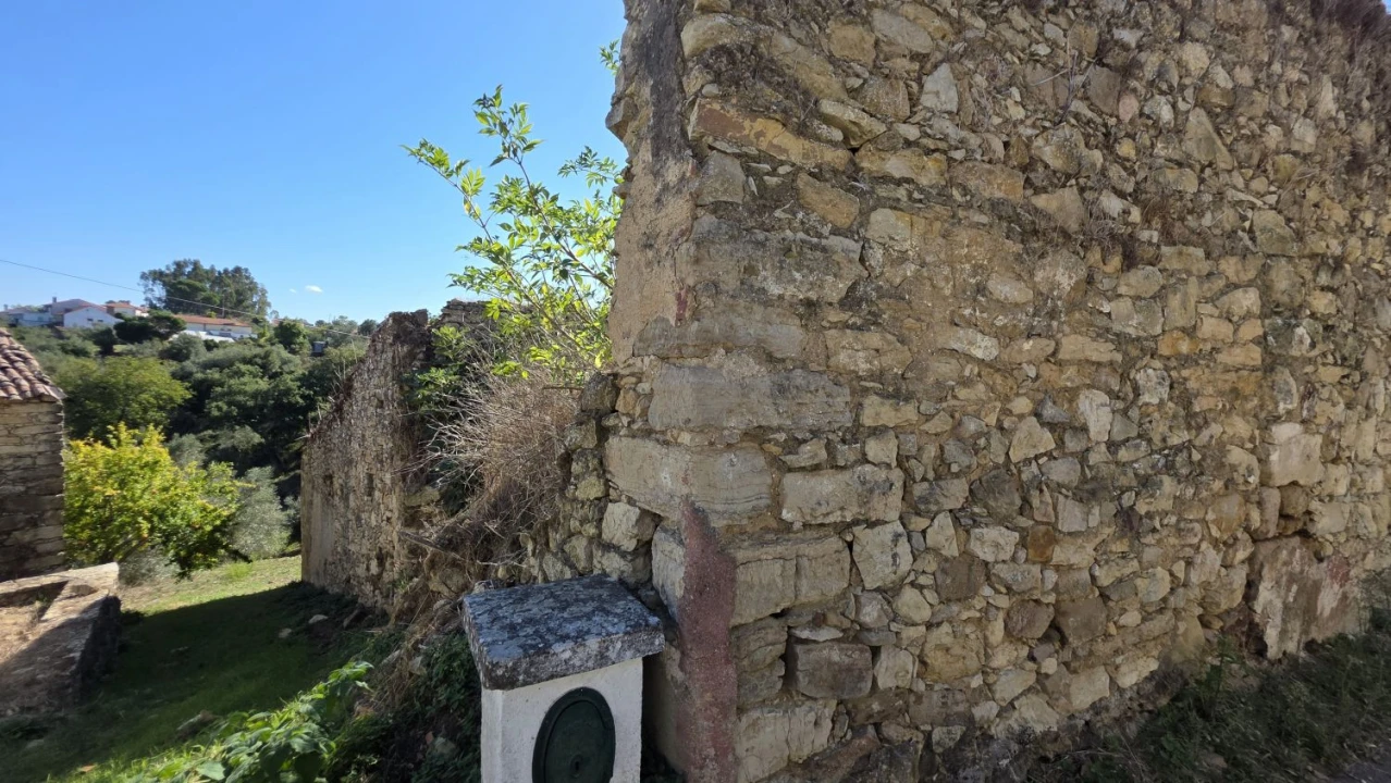 Moradia T3 para Venda em Casais e Alviobeira Foto 37