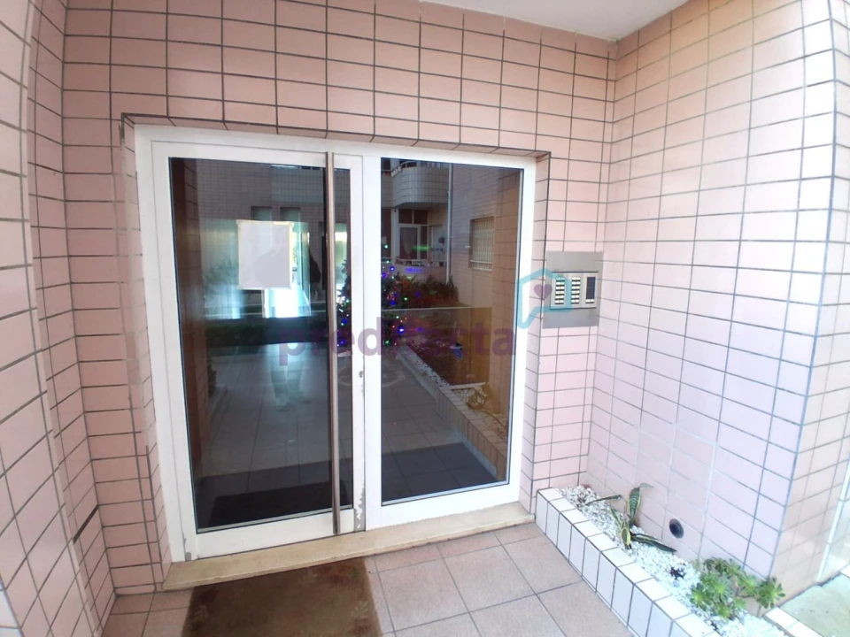 Apartamento T2 para Venda em Baguim do Monte (Rio Tinto) Foto 23