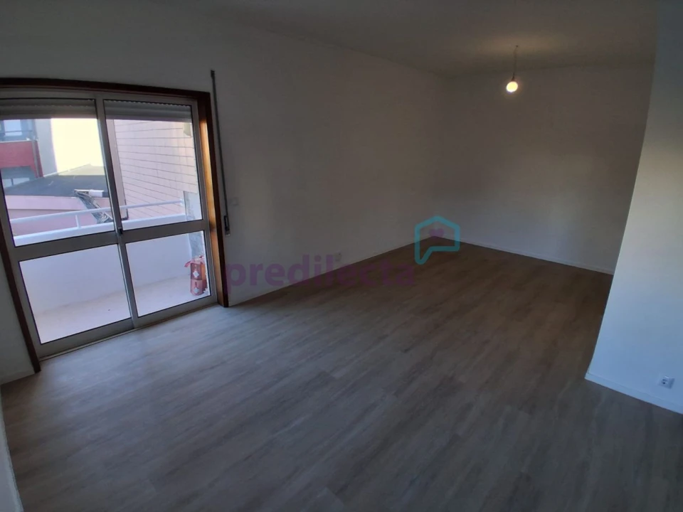 Apartamento T2 para Venda em Baguim do Monte (Rio Tinto) Foto 18