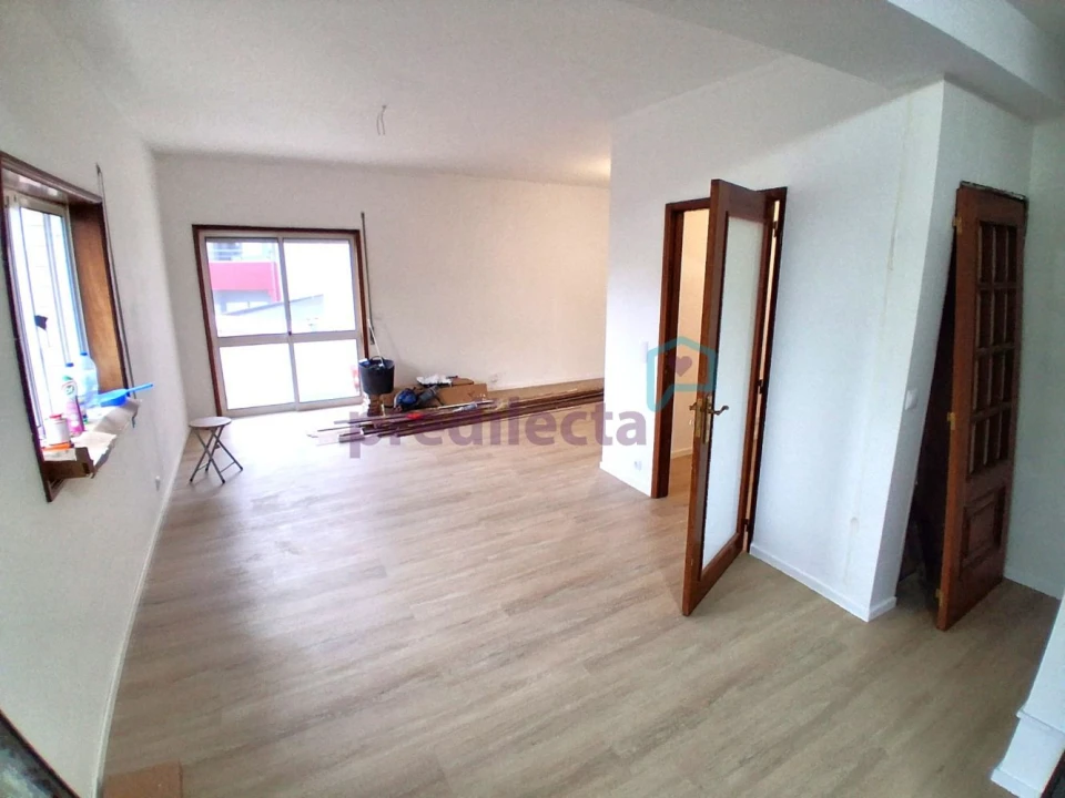 Apartamento T2 para Venda em Baguim do Monte (Rio Tinto) Foto 4