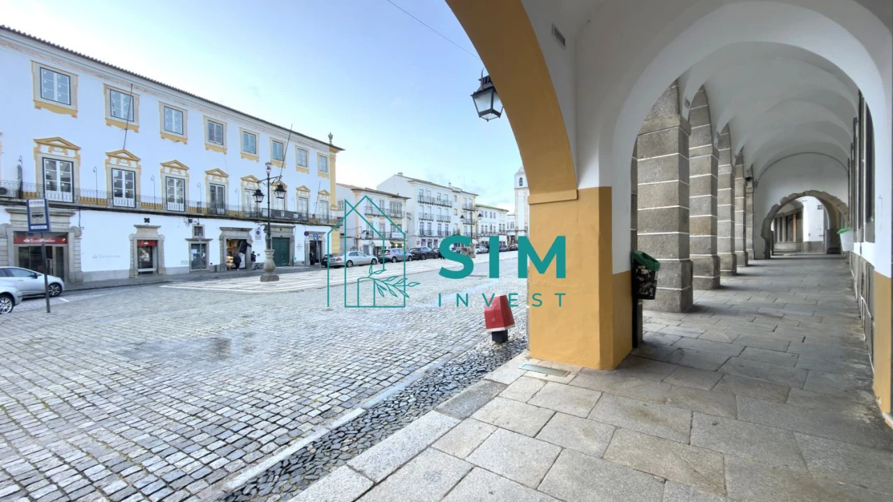 Loja para Venda em Évora (São Mamede, Sé, São Pedro e Santo Antão) Foto 4
