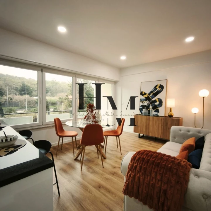 Apartamento T3 para Venda em Benfica Foto 1