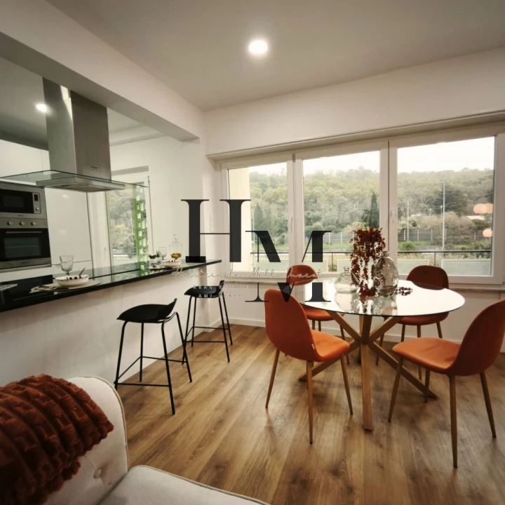 Apartamento T3 para Venda em Benfica Foto 3