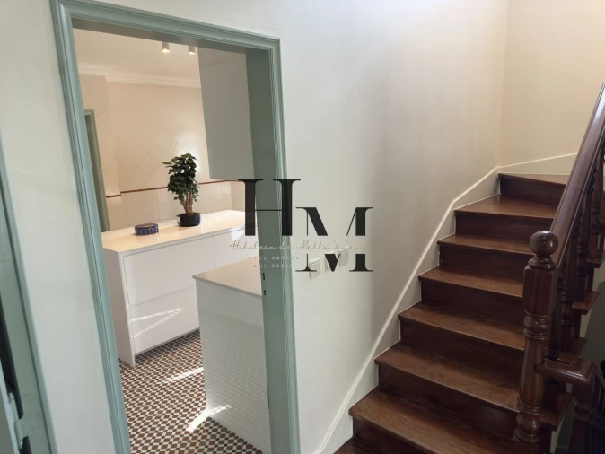 Moradia T4 para Venda em São Domingos de Rana Foto 36