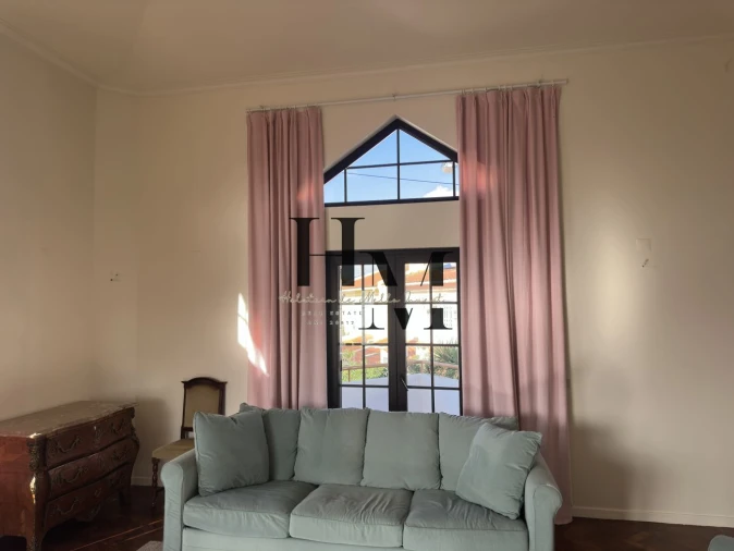 Moradia T4 para Venda em São Domingos de Rana Foto 50