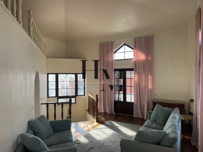 Moradia T4 para Venda em São Domingos de Rana Foto 53