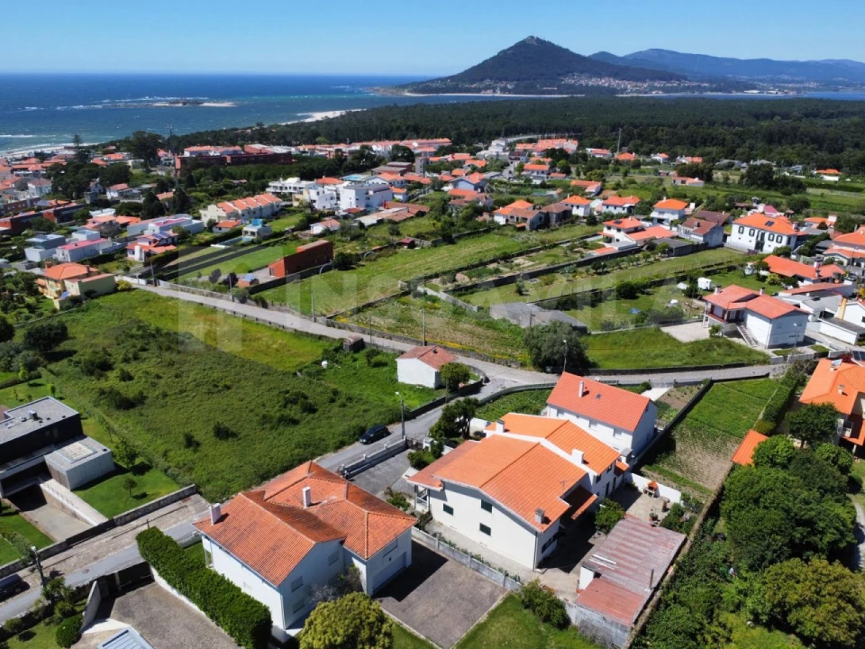 Moradia T6 para Venda em Moledo e Cristelo Foto 37