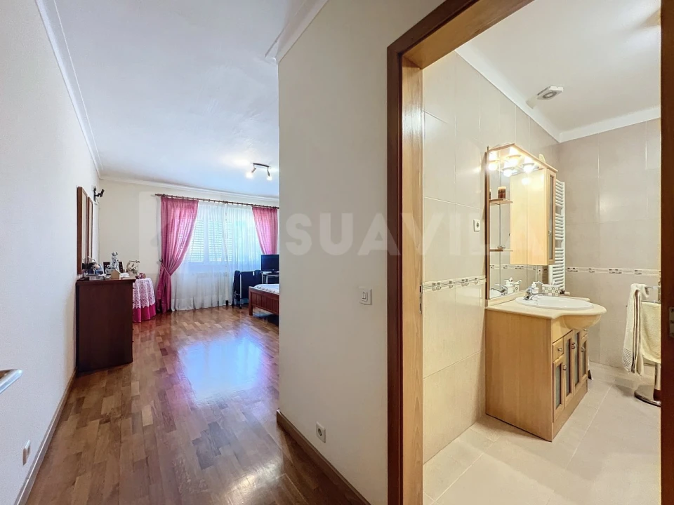 Moradia T6 para Venda em Moledo e Cristelo Foto 13