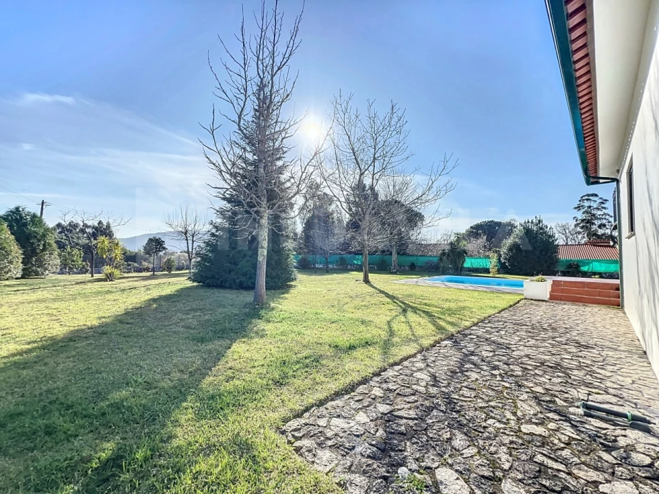 Moradia T3 para Venda em Seixas Foto 11