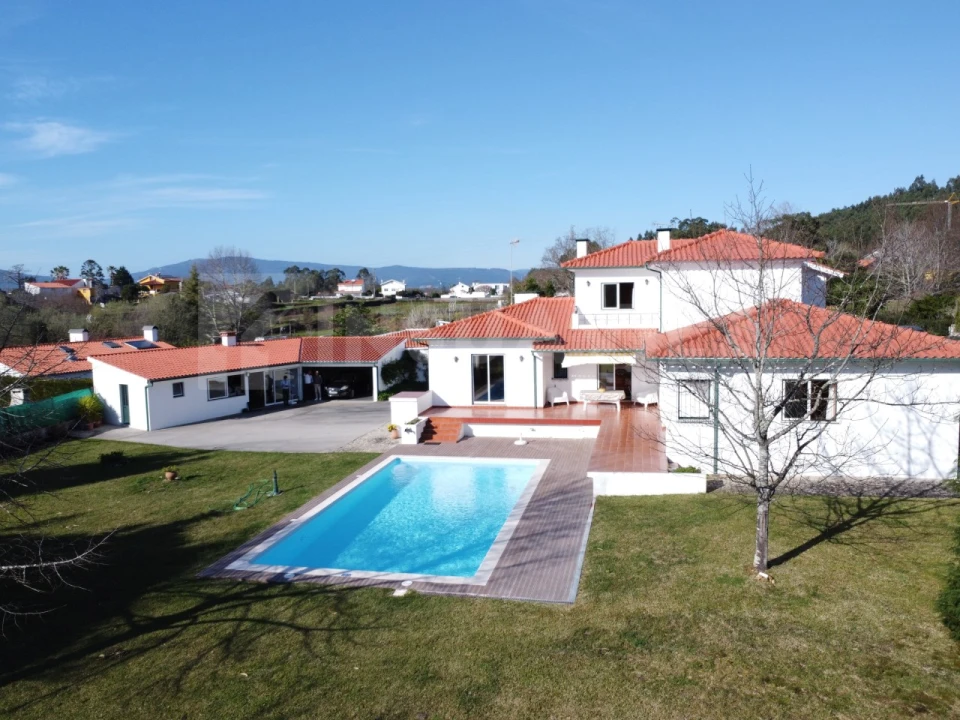 Moradia T3 para Venda em Seixas Foto 2