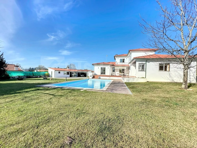 Moradia T3 para Venda em Seixas