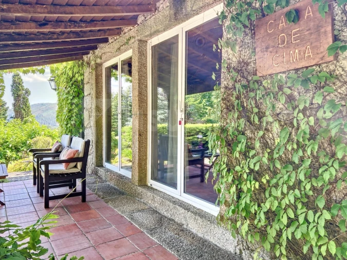 Moradia T6 para Venda em Mentrestido Foto 52