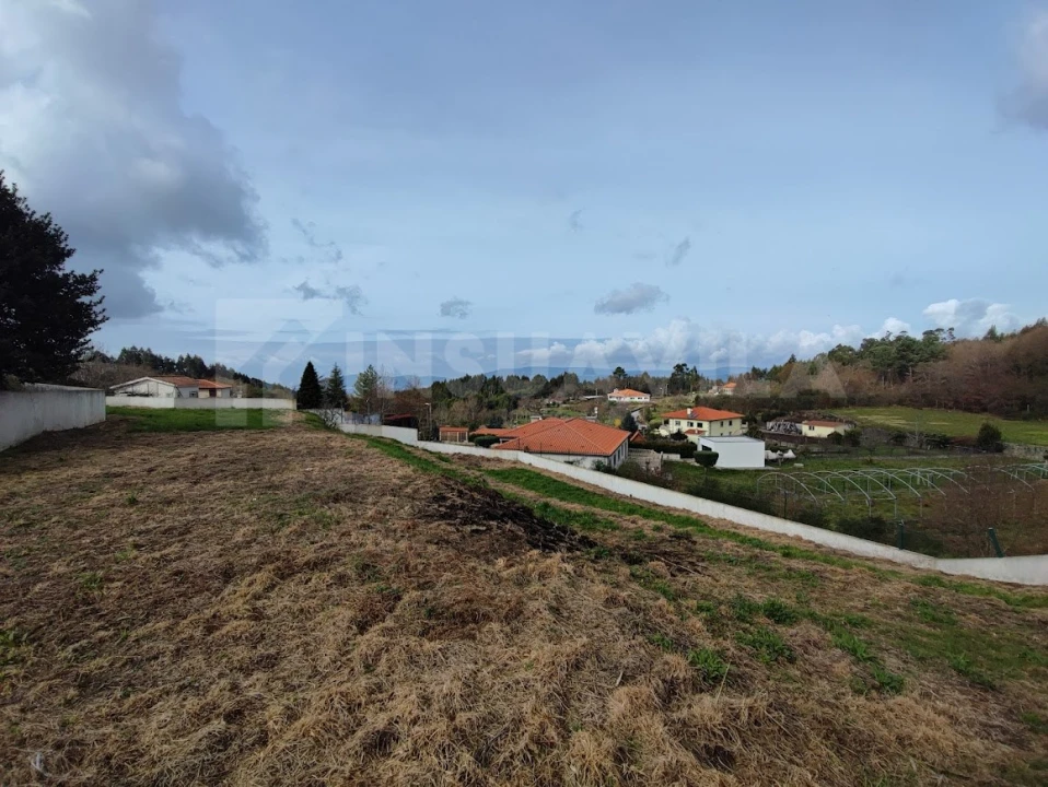 Moradia T4 para Venda em Sopo Foto 28