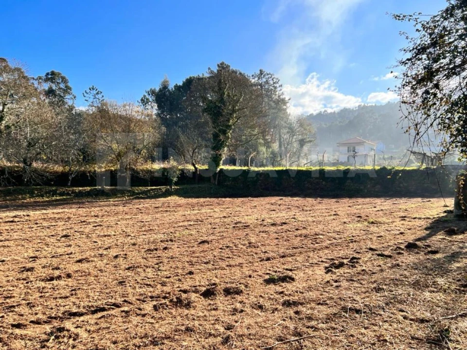 Moradia T2 para Venda em Gondarem Foto 22