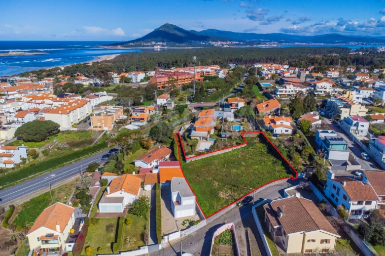 Terreno para Venda em Moledo e Cristelo Foto 2