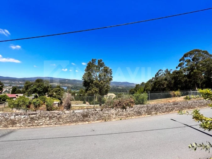 Terreno para Venda em Gondarem Foto 14