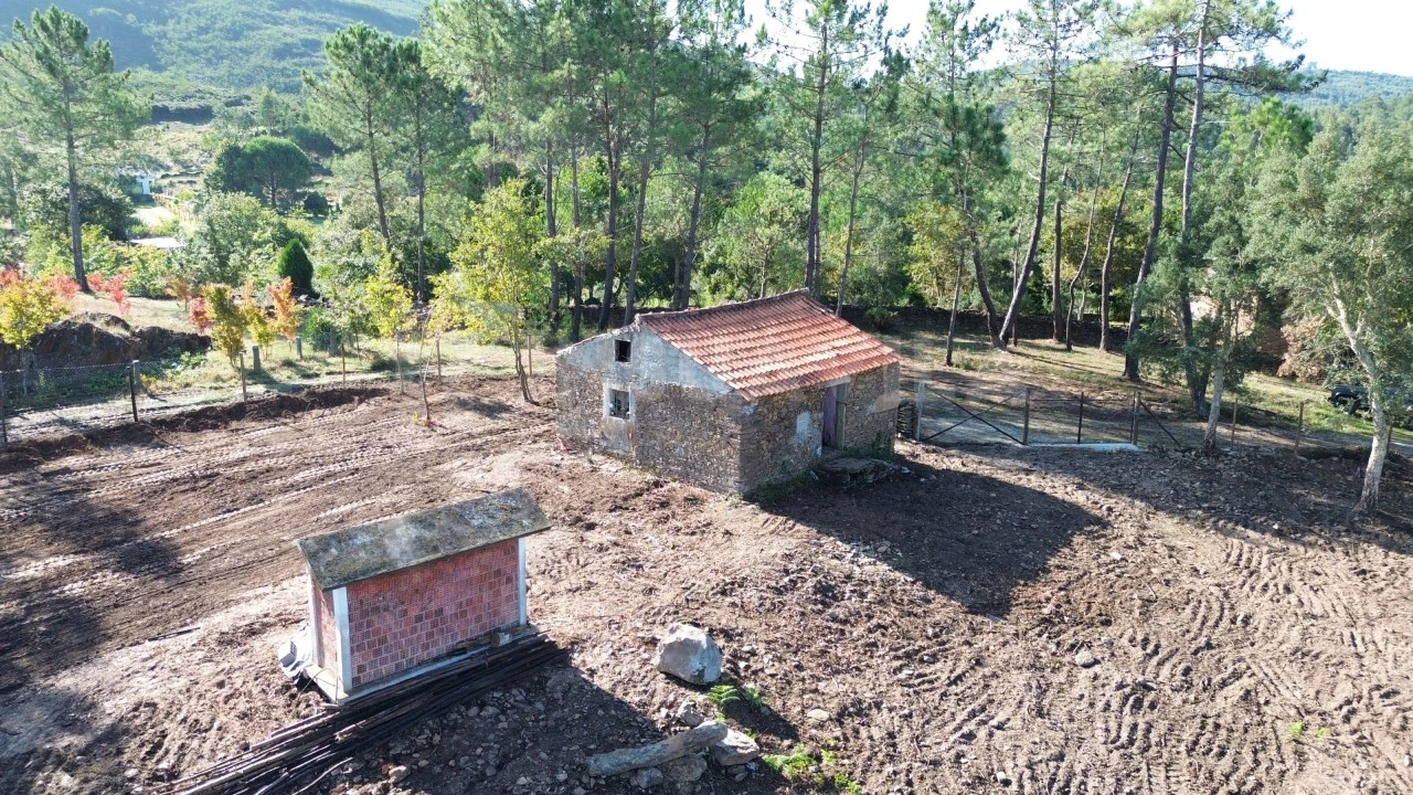 Terreno para Venda em Venade e Azevedo Foto 10