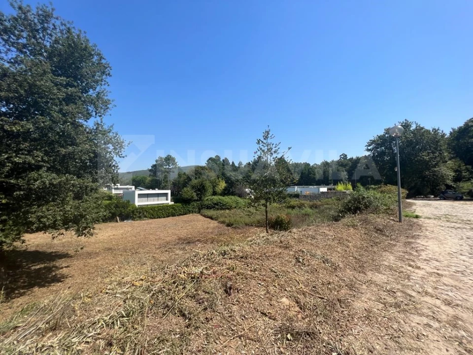 Terreno para Venda em Venade e Azevedo Foto 12