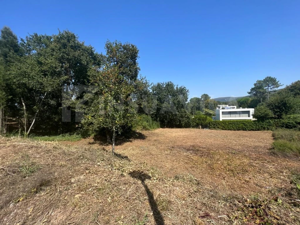 Terreno para Venda em Venade e Azevedo Foto 14
