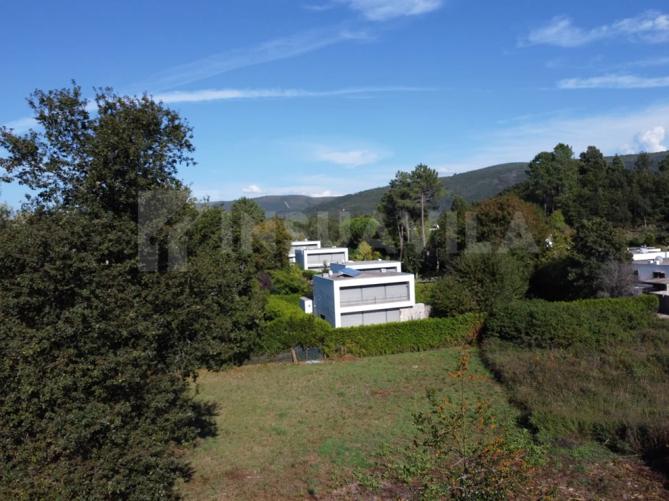 Terreno para Venda em Venade e Azevedo Foto 25