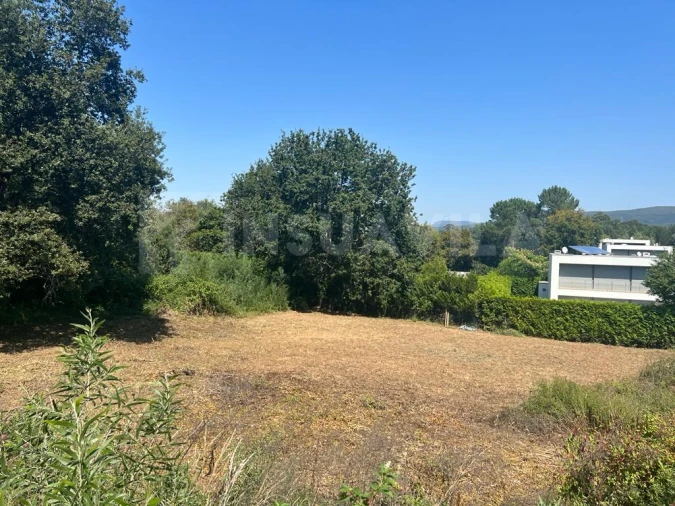 Terreno para Venda em Venade e Azevedo Foto 3