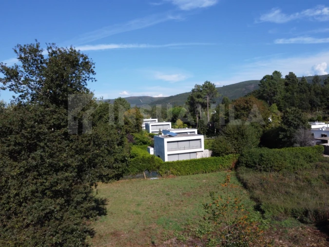 Terreno para Venda em Venade e Azevedo Foto 25