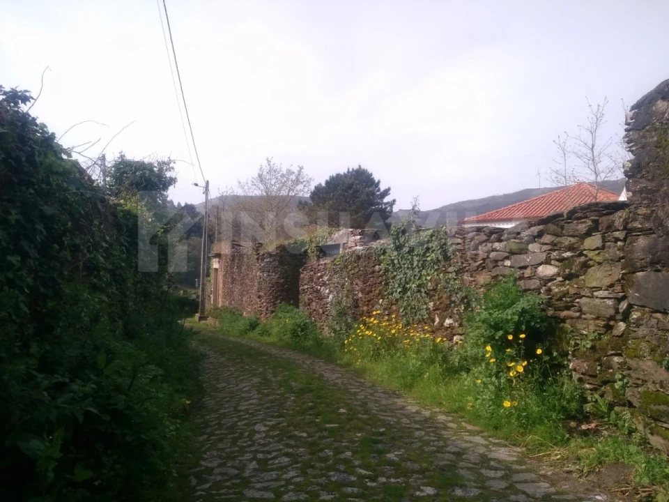 Quinta T1 para Venda em Venade e Azevedo Foto 25