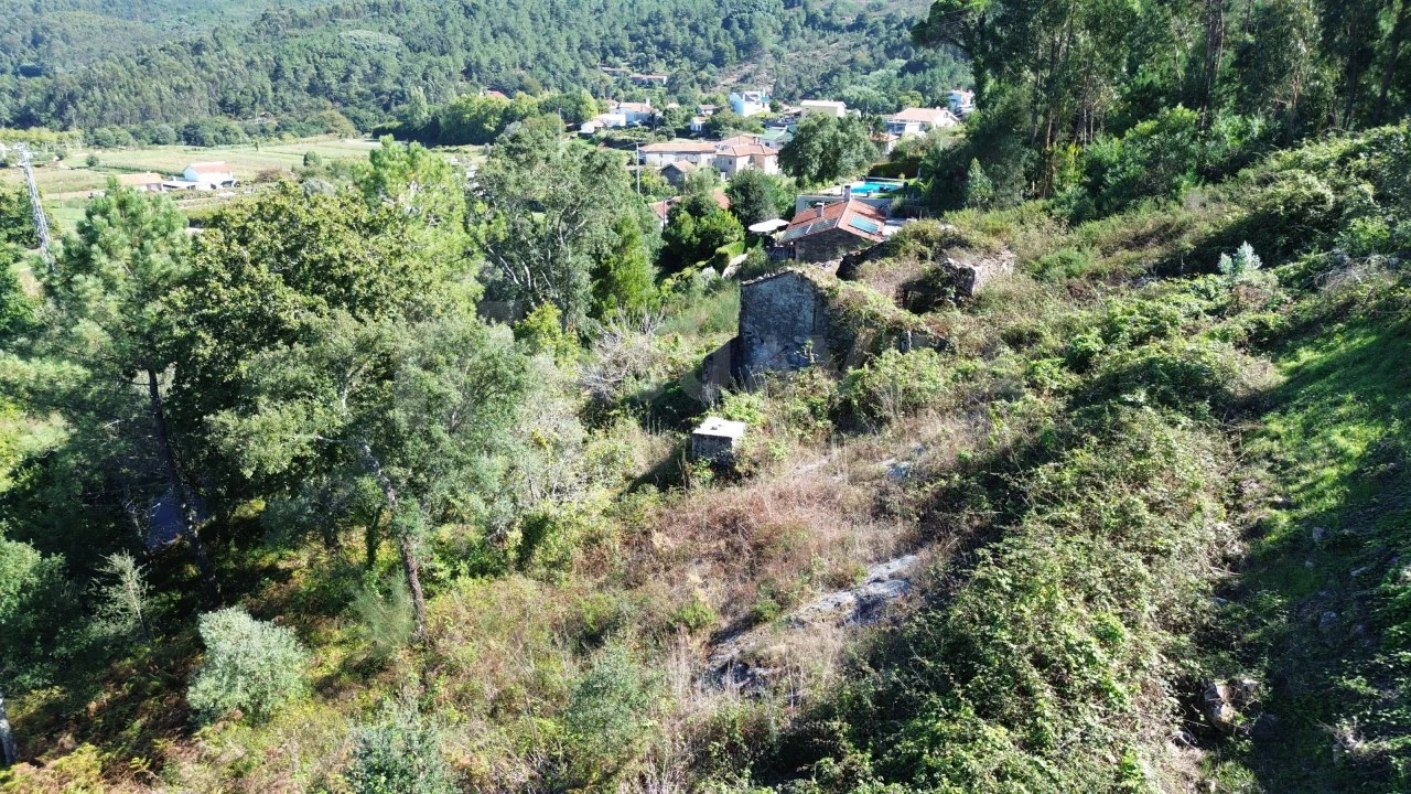 Moradia T3 para Venda em Venade e Azevedo Foto 13