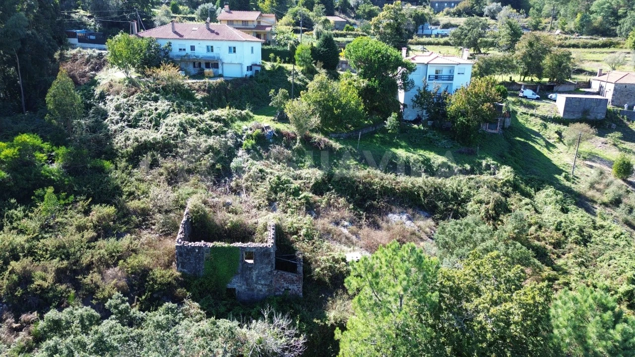 Moradia T3 para Venda em Venade e Azevedo Foto 21