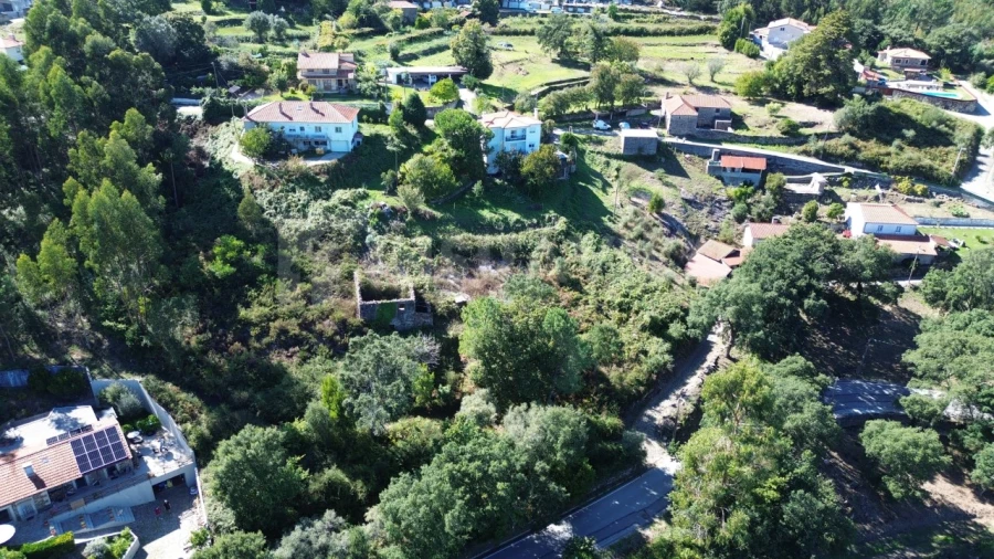 Moradia T3 para Venda em Venade e Azevedo Foto 11