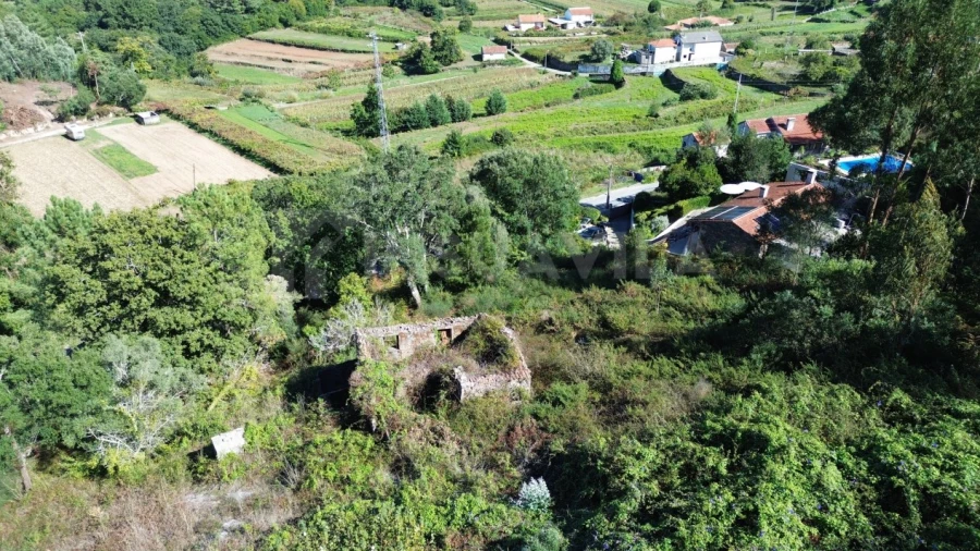 Moradia T3 para Venda em Venade e Azevedo