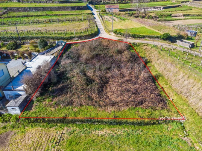 Terreno para Venda em Venade e Azevedo Foto 3