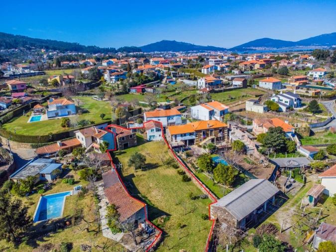 Moradia T3 para Venda em Venade e Azevedo Foto 3