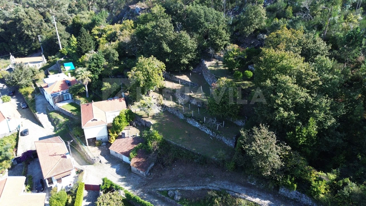 Moradia T3 para Venda em Lanhelas Foto 21