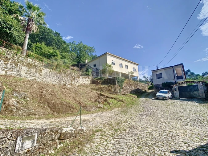 Moradia T3 para Venda em Lanhelas Foto 22