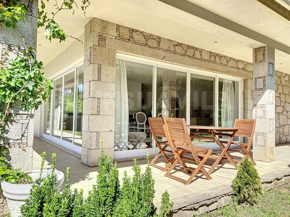 Moradia T3 para Venda em Venade e Azevedo Foto 8