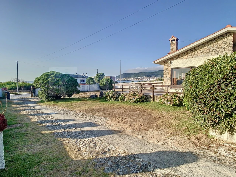 Moradia T5 para Venda em Ancora Foto 6