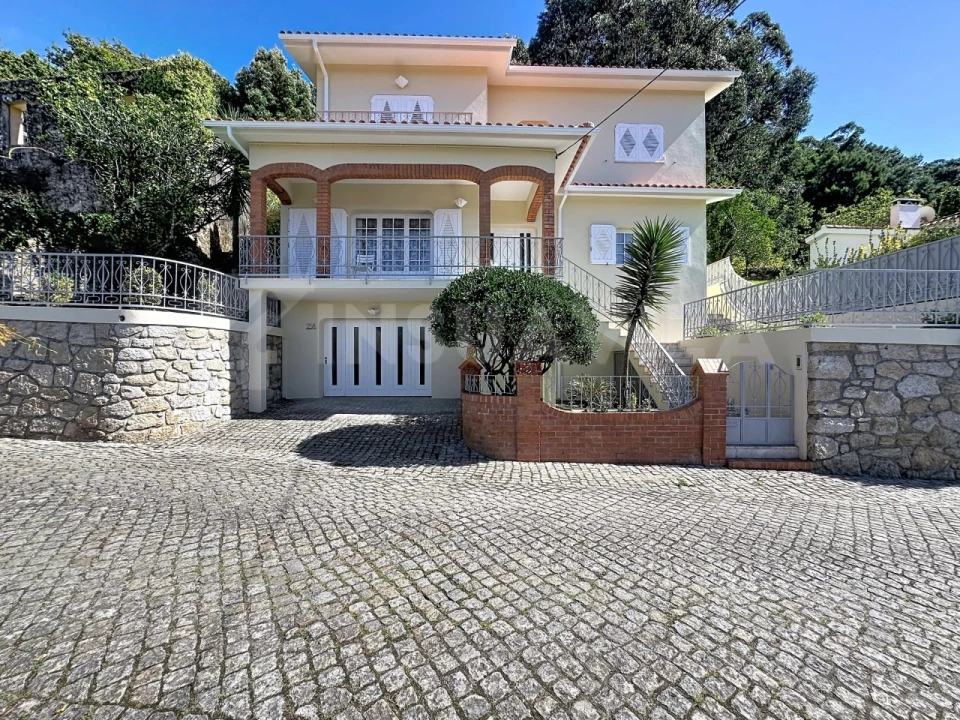 Moradia T4 para Venda em Moledo e Cristelo Foto 2