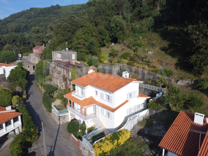 Moradia T4 para Venda em Moledo e Cristelo Foto 38