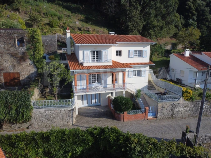 Moradia T4 para Venda em Moledo e Cristelo Foto 39